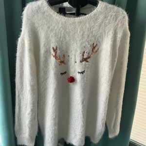 Very generous XL Cozy White Reindeer Sweater, Excellent condition